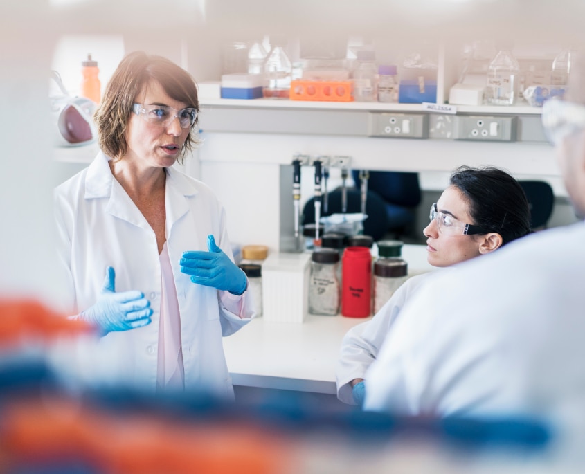 Upoznajte naš tim stručnjaka za oralnu zdravstvenu zaštitu