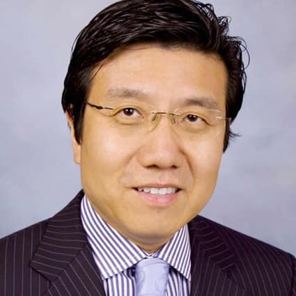 Yun-Po Zhang, doktor nauka, doktor stomatologije, MBA