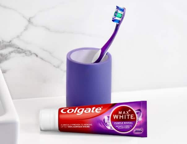 Colgate ljubičasta pasta i četkica za zube